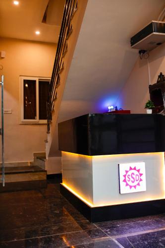 hotel saraswati stay dham