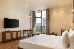 Clarks Inn Kharar-Mohali,,3 star