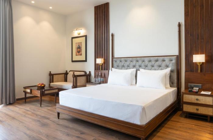clarks inn kharar mohali