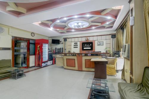 collection o albert hall museum jaipur formerly roop palace