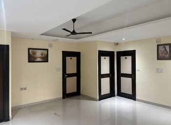 Hotel Opal Edge,,3 star