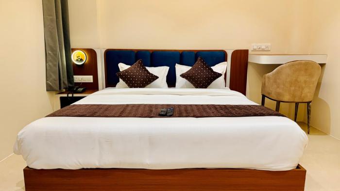 hotel mantri ji