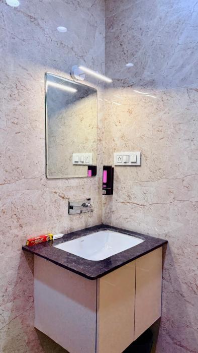 hotel mantri ji