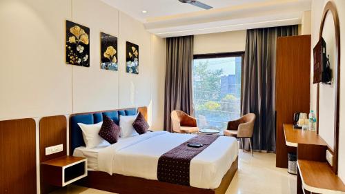 hotel mantri ji