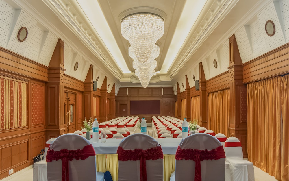 hotel annamalai international