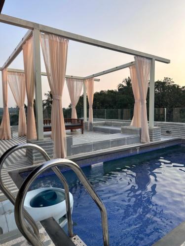 hotel o vibes inn baga