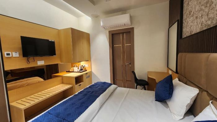 hotel somnath palace