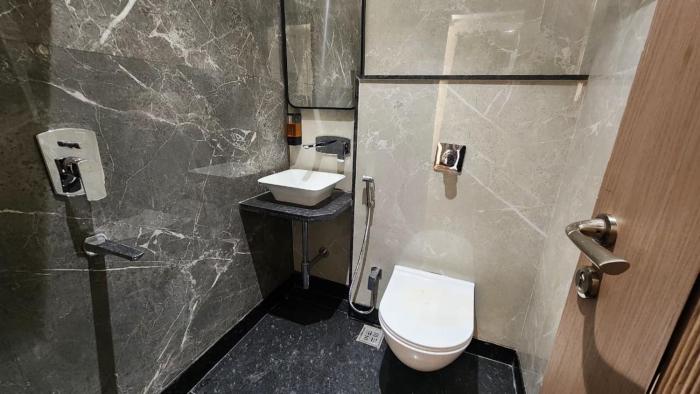 hotel somnath palace