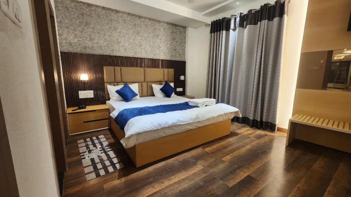 hotel somnath palace