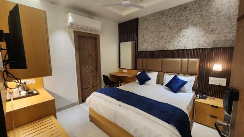 hotel somnath palace