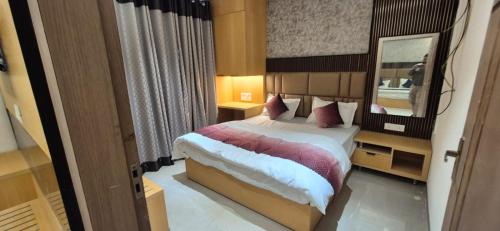 hotel somnath palace