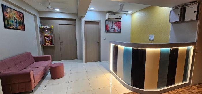 hotel the shivay