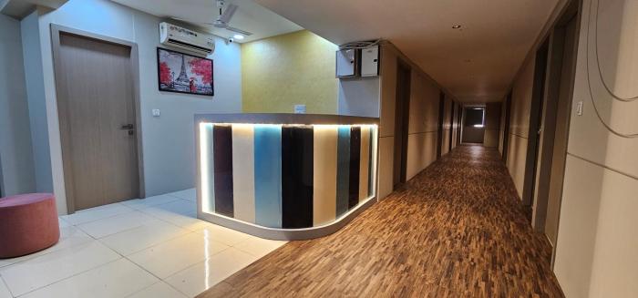 hotel the shivay