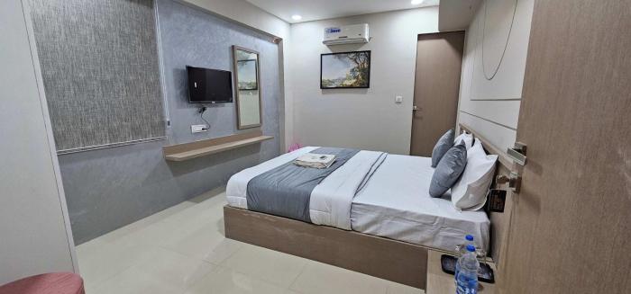 hotel the shivay