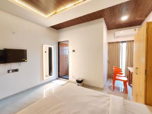hotel satkar inn