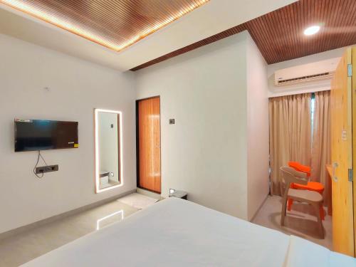 hotel satkar inn