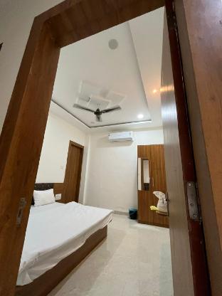 hotel vinayak