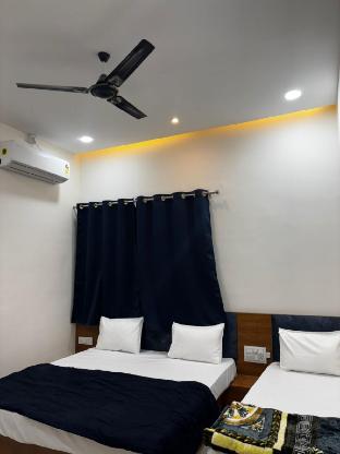 hotel vinayak