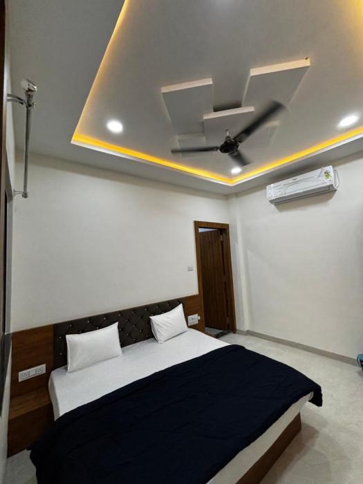 hotel vinayak