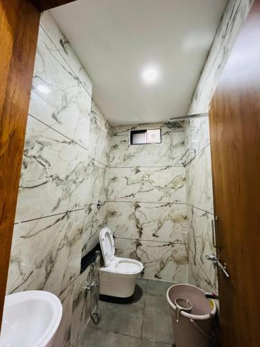 hotel vinayak