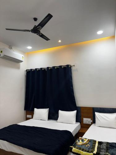hotel vinayak