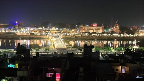 hotel vinayak