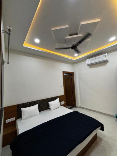 hotel vinayak