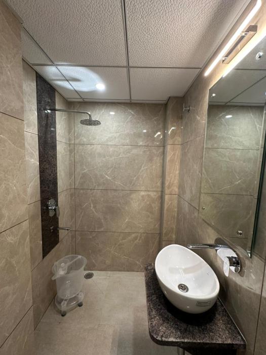 hotel sanidhyam bliss varanasi