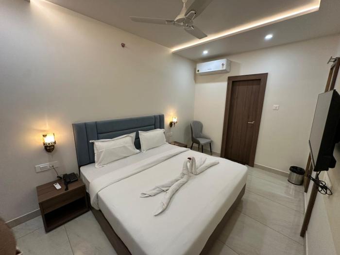 hotel sanidhyam bliss varanasi