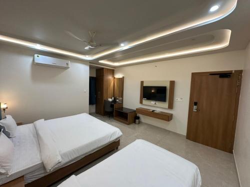 hotel sanidhyam bliss varanasi