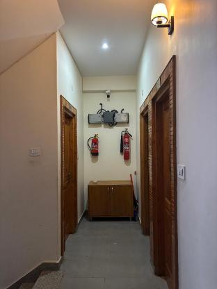 hotel himalayan park