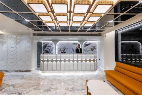 emerald luxe a boutique hotel