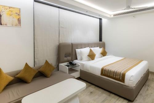 emerald luxe a boutique hotel