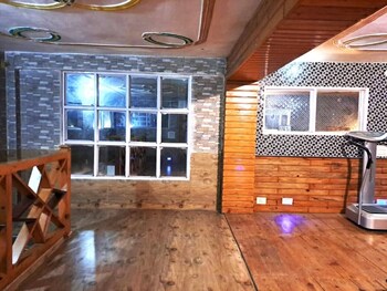 Gopi Homestay And Restaurant (Jim Corbett),,2 star