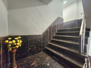 Hotel The Yuvaan Bnb-New Delhi Railway,,3 star