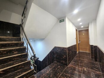 Hotel The Yuvaan Bnb-New Delhi Railway,,3 star