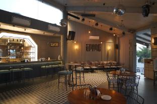 kmr hotels and resorts