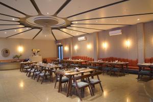 kmr hotels and resorts