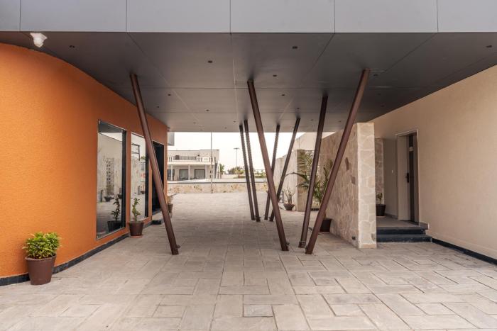 kmr hotels and resorts