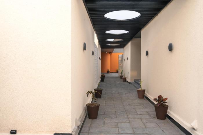 kmr hotels and resorts