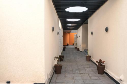 kmr hotels and resorts