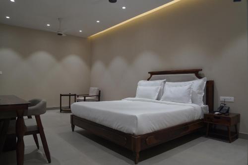 kmr hotels and resorts