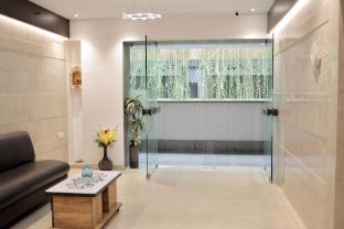 palm greens suites and banquet