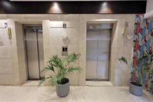 palm greens suites and banquet