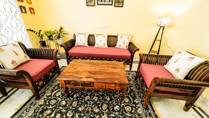 the gulmohar villa