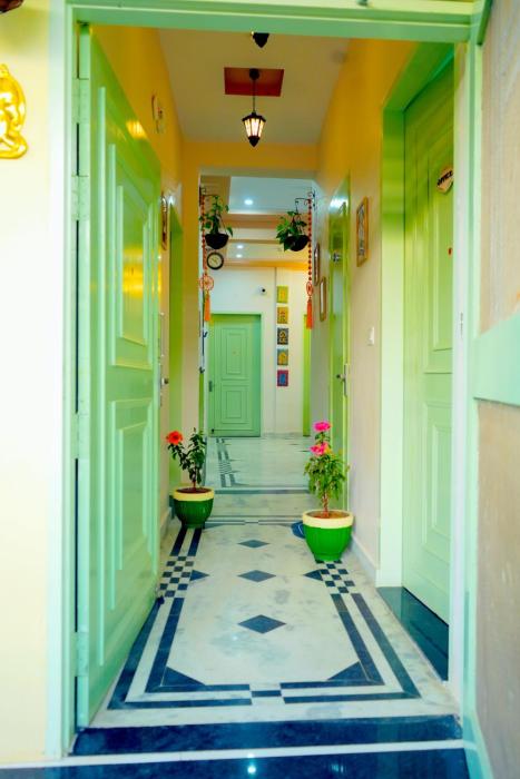 the gulmohar villa