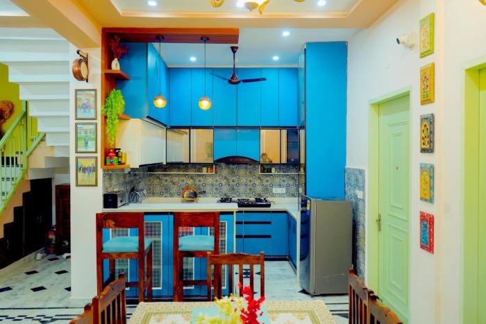the gulmohar villa