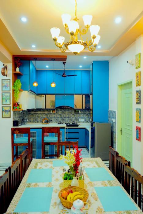 the gulmohar villa