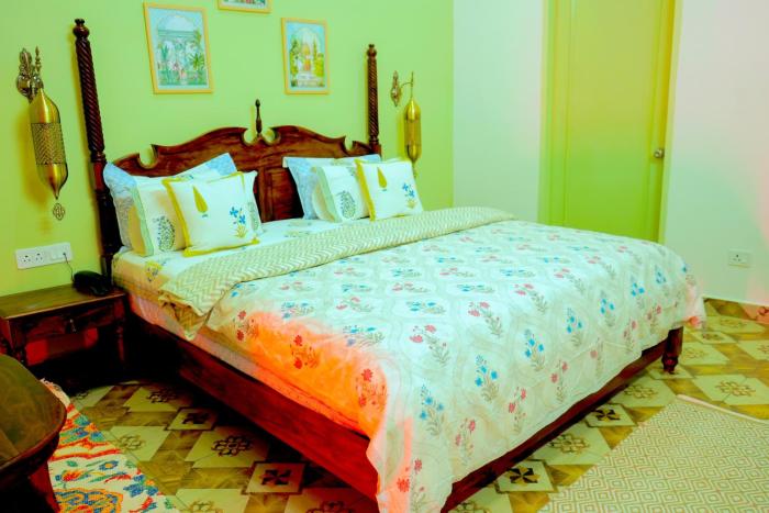 the gulmohar villa