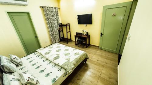 the gulmohar villa